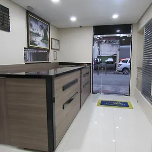 Hotel Ideal Flíper Com Estacionamento Grátis Para Carro Pequeno Altura Padrão Internet Fibra